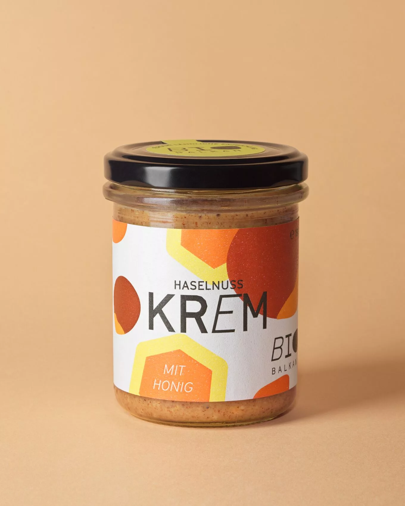 Bio Haselnuss Krem mit Honig, ein Bio Haselnussmus, im 190 Gramm Glas von BioBalkan